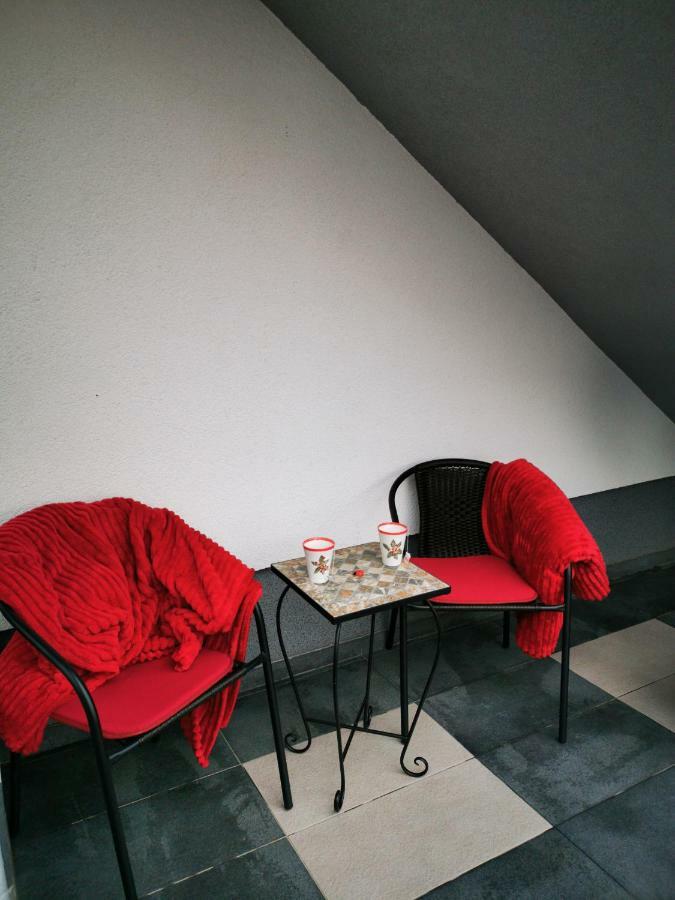 Guesthouse Samolov Vrhovine Esterno foto